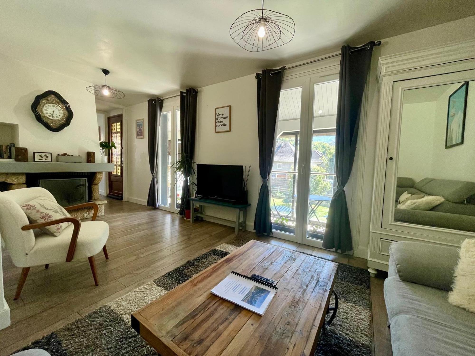 Bel Appartement Dans Residence Cheminee /Jardin Luz-Saint-Sauveur Ngoại thất bức ảnh